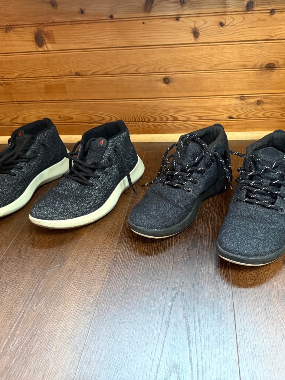 2 pairs men’s all birds